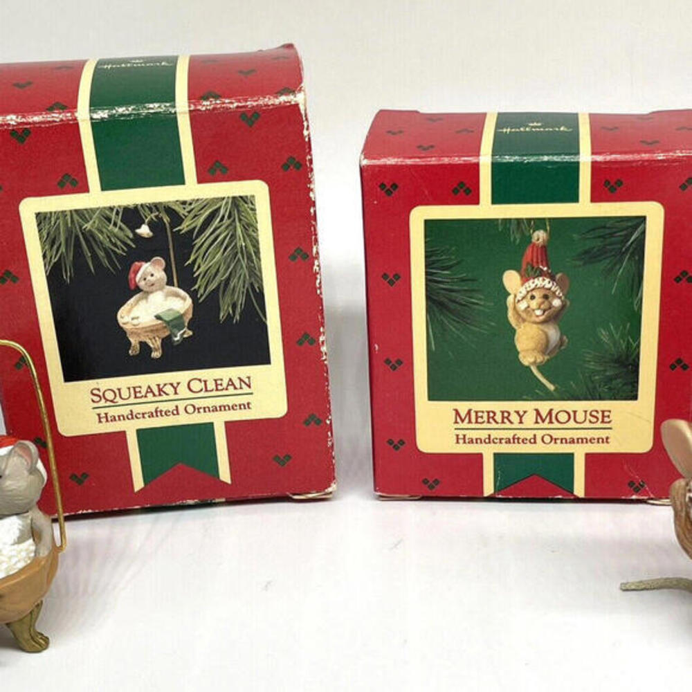 Hallmark Merry‎ Mouse Squeaky Clean Christmas Ornaments Vintage